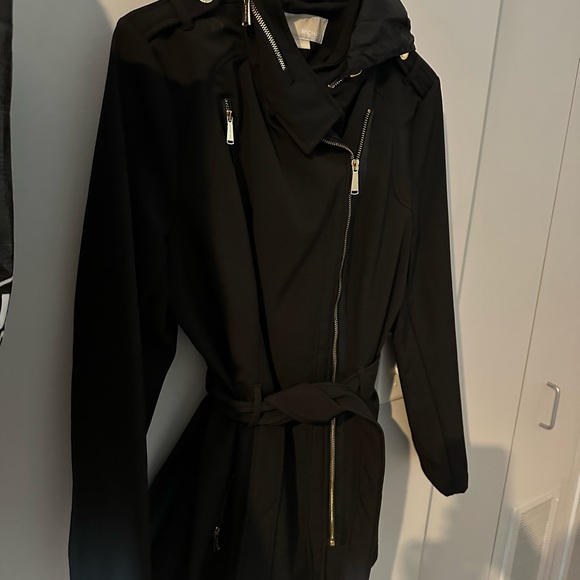 Michael Kors raincoat - Picture 3 of 3